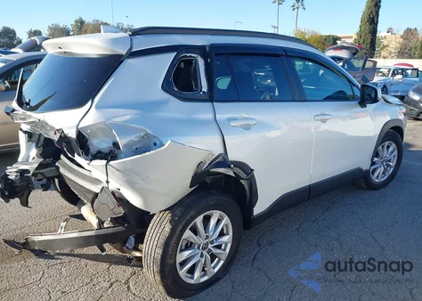 2023 Toyota Corolla Cross Le from USA, damaged, VIN 7MUCAABG6PV051042